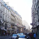 Le Triomphe Elysees