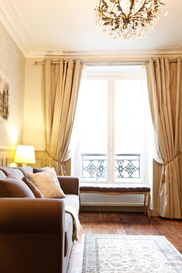 Le Triomphe Elysees Parigi
